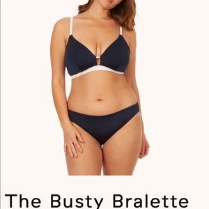 Lively Busty Bra swim set navy/ white sz 1/small